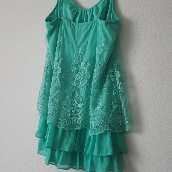 Paper doll Teal Chiffon and Lace dress - Picture 4 of 4